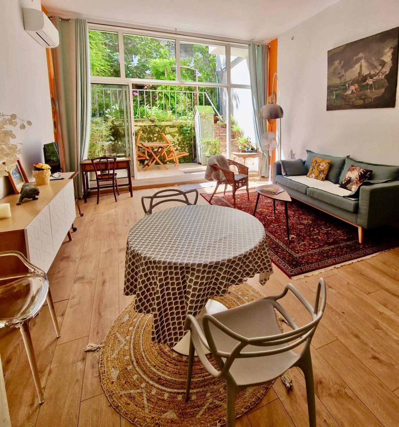 Apartament Capucines, Un Jardin Secret Dans Le Centre Historique Arles Zewnętrze zdjęcie